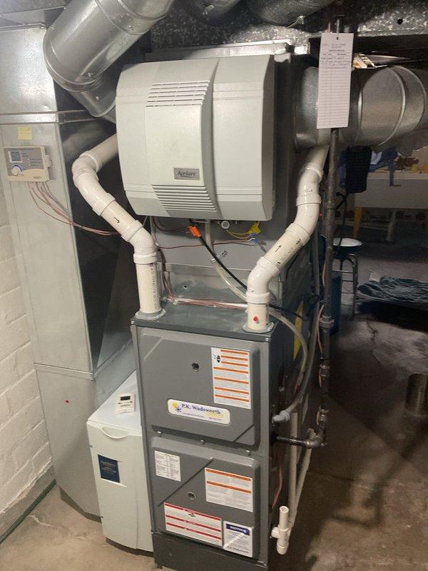 Completed comprehensive preventive maintenance on residential cooling system. Performed thorough inspection of outdoor condensing unit, verifying proper operation of compressor, capacitors, and electrical controls including circuit board and all wiring connections. Inspected indoor air handler and ductwork, confirming humidifier integration and airflow distribution throughout the system. All components found operating within normal parameters with no deficiencies noted.