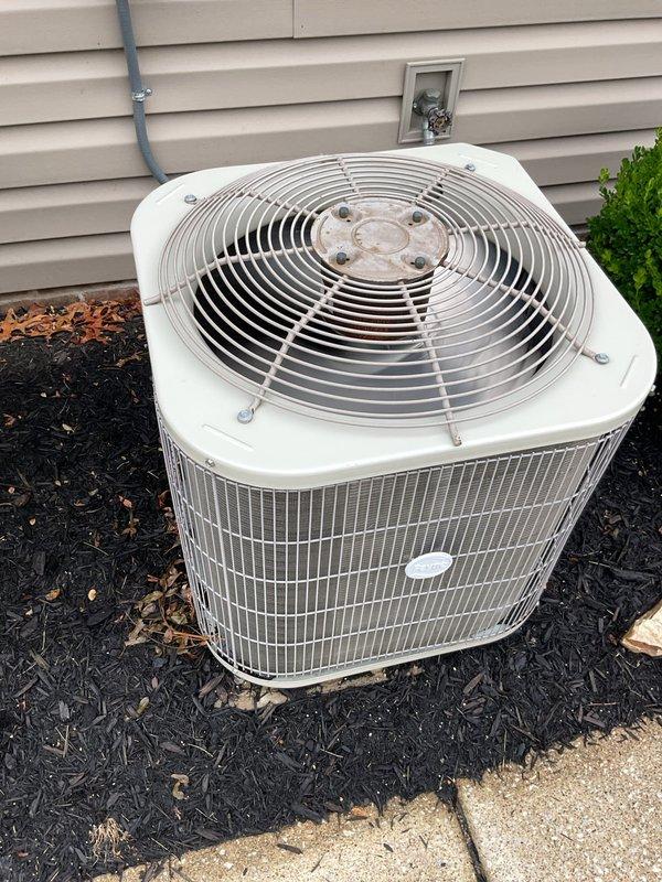 Completed routine HVAC cooling maintenance on split system, including inspection of indoor furnace unit and outdoor condenser unit. Performed standard preventive maintenance procedures, verified proper operation of all components, and confirmed system functionality with no issues identified.