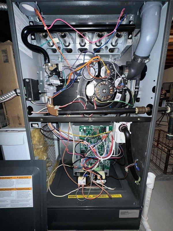 Completed comprehensive cooling system maintenance on residential HVAC unit. Performed detailed inspection of outdoor condenser unit, including cleaning of coils, verification of refrigerant lines, and assessment of electrical connections. Interior furnace components were thoroughly examined, including blower motor assembly, control board functionality, heat exchanger condition, and all safety switches. All system components found operating within normal parameters, and unit returned to full operational status.