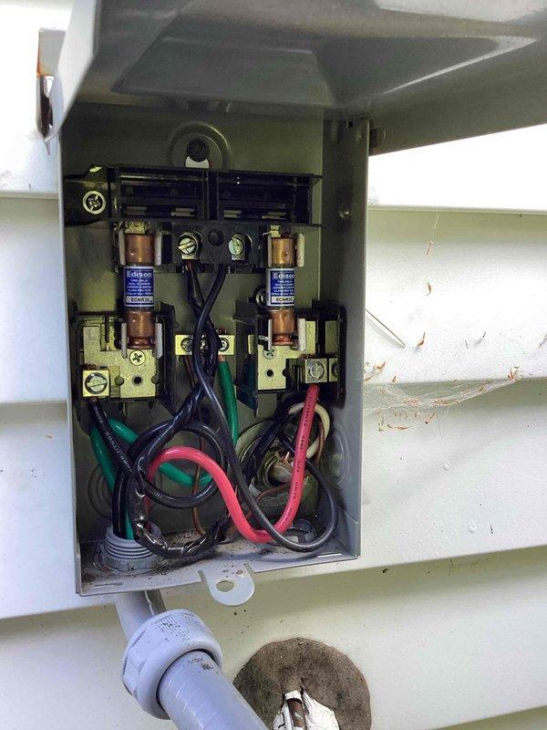 Completed first-year MVP cooling maintenance on residential HVAC system. Performed comprehensive inspection of outdoor condensing unit, including electrical contactor, wiring connections, and disconnect box with Edison fuses. All electrical components, terminal connections, and safety devices were inspected and found to be functioning properly with no issues identified.
