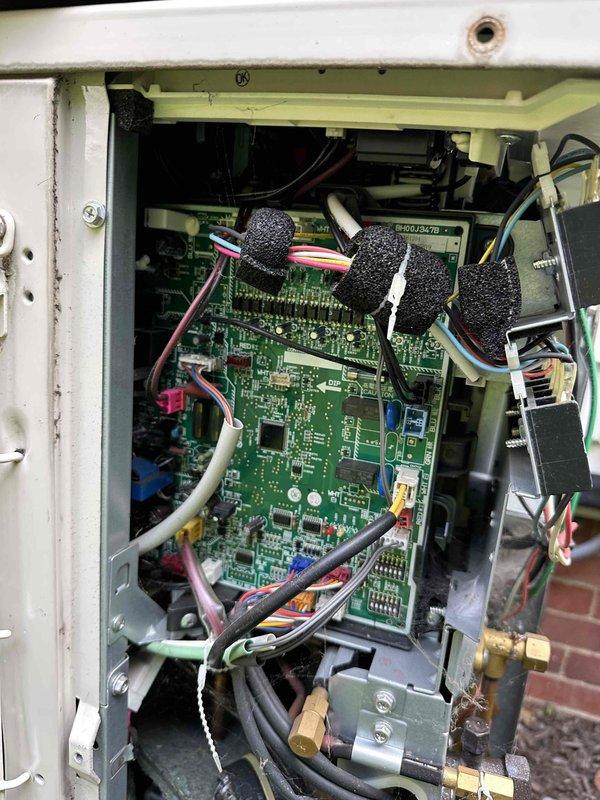 Completed comprehensive HVAC cooling maintenance on system. Performed thorough inspection of control board assembly, verifying all electronic components, wire connections, and refrigerant line fittings were secure and functioning properly. Measured supply air temperature at 52.8°F, confirming proper cooling operation and system performance within manufacturer specifications.