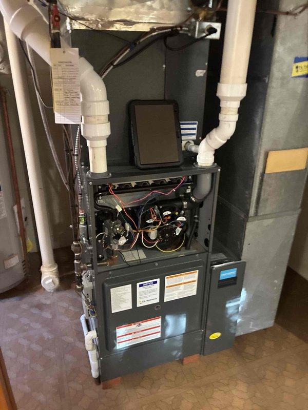 Completed comprehensive HVAC cooling maintenance on residential system under MVP preventative maintenance program. Performed thorough inspection of furnace unit and outdoor condensing unit, including examination of electrical components, capacitor, SureStart soft start device, control boards, and all wiring connections. All system components found to be operating within normal parameters with no deficiencies noted.