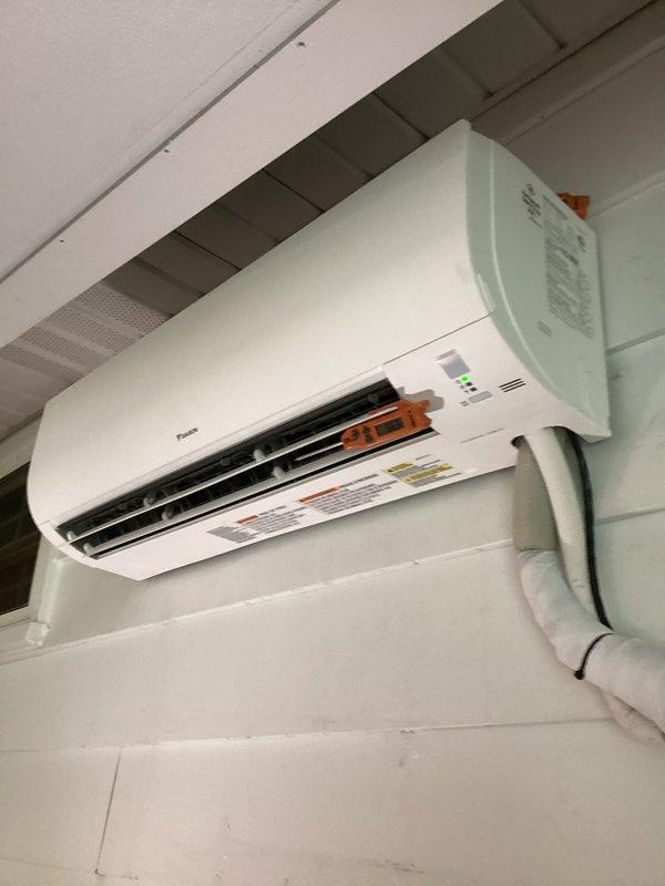 Completed first-year preventive maintenance on a wall-mounted ductless mini-split air conditioning system. Performed comprehensive inspection of indoor air handler unit including filter examination, verified operational status through indicator lights, and inspected outdoor condenser unit with heat exchanger fins found in good condition. All components operating within normal parameters with no deficiencies noted. Completed first-year preventive maintenance on a wall-mounted ductless mini-split air conditioning system. Performed comprehensive inspection of indoor air handler unit including filter examination, verified operational status through indicator lights, and inspected outdoor condenser unit with heat exchanger fins found in good condition. All components operating within normal parameters with no deficiencies noted.