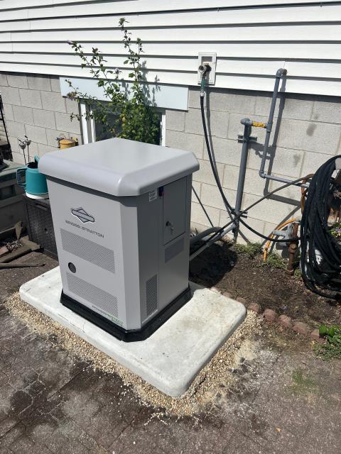 We installed a powerful 13 kilowatt Briggs and Stratton generator, ensuring seamless power backup with a reliable 200 amp transfer switch.
