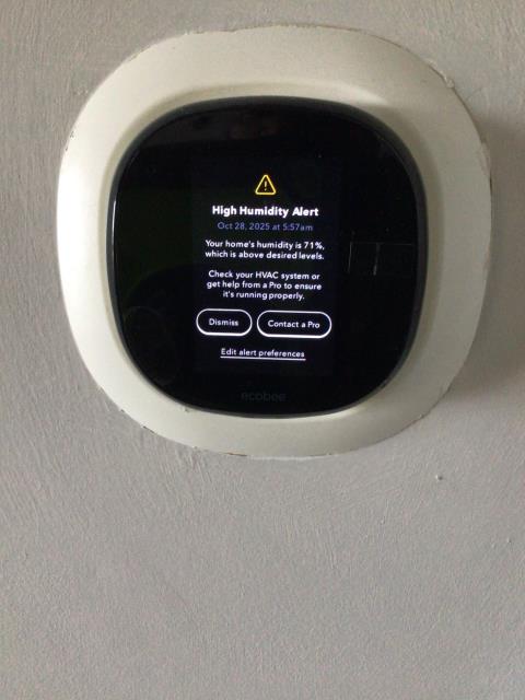 West Palm Beach, FL - DEHUMIDIFIER WAS NOT WORKING- COMES OUT THAT HE HAD THE SYSTEM OFF West Palm Beach, FL - DEHUMIDIFIER WAS NOT WORKING- COMES OUT THAT HE HAD THE SYSTEM OFF