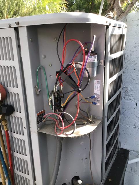 West Palm Beach, FL - REPLACED CAPACITOR West Palm Beach, FL - REPLACED CAPACITOR