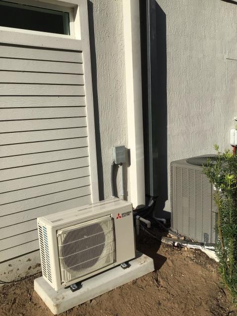 Palm Beach Gardens, FL - NEW MINI SPLIT INSTALL Palm Beach Gardens, FL - NEW MINI SPLIT INSTALL