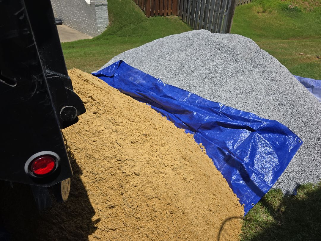 8910/Sand Delivery 8910/Sand Delivery