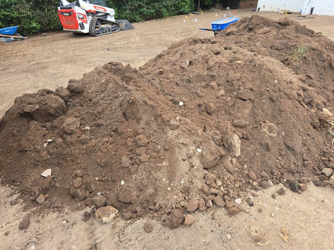 Unscreened Top Soil Unscreened Top Soil