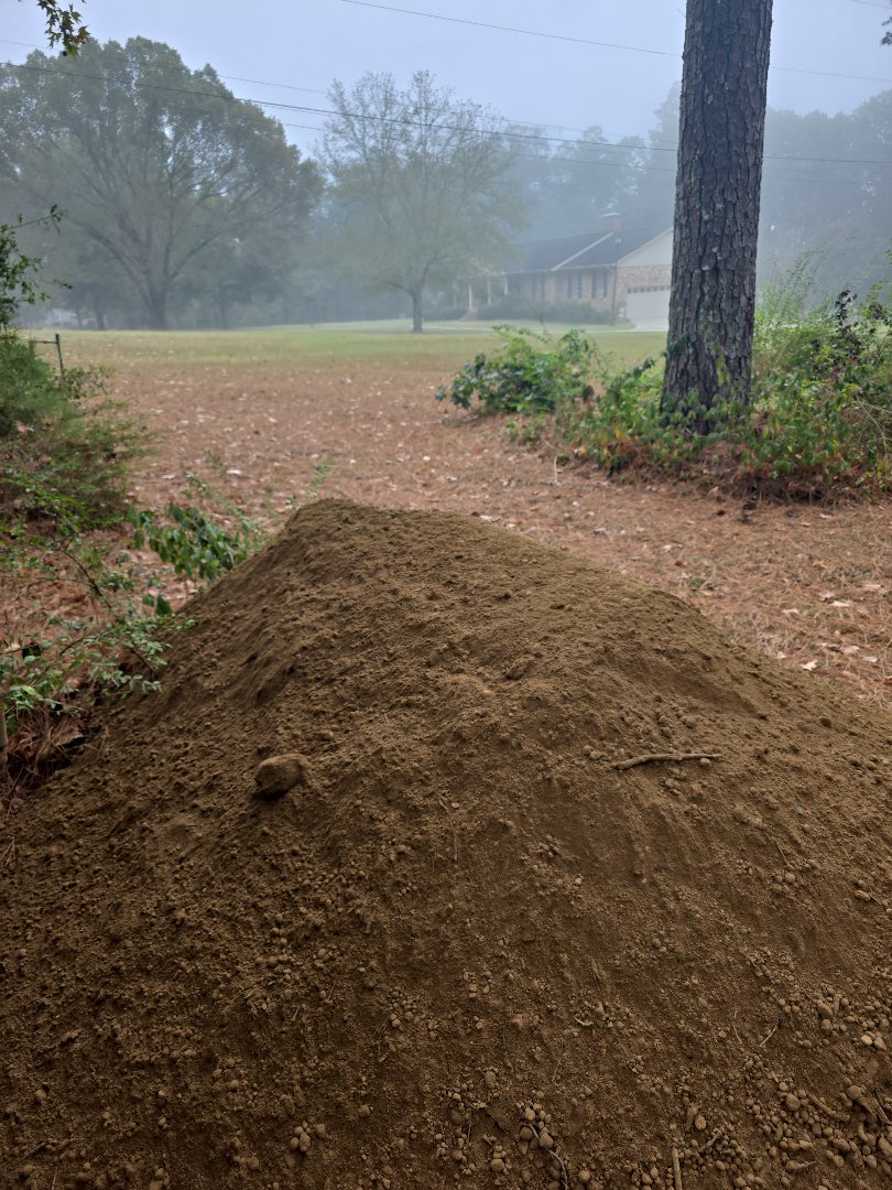 Screened top. Soil Screened top. Soil