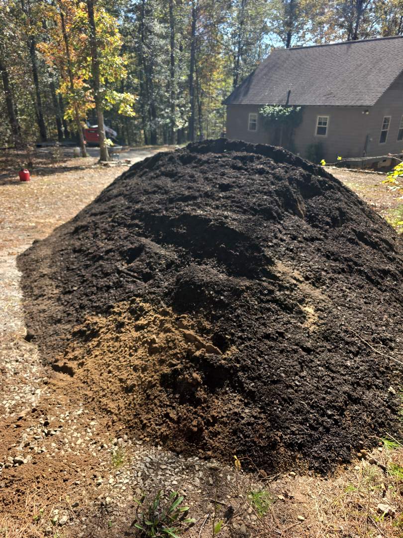 Screened Top Soil/Soil Conditioner Mix