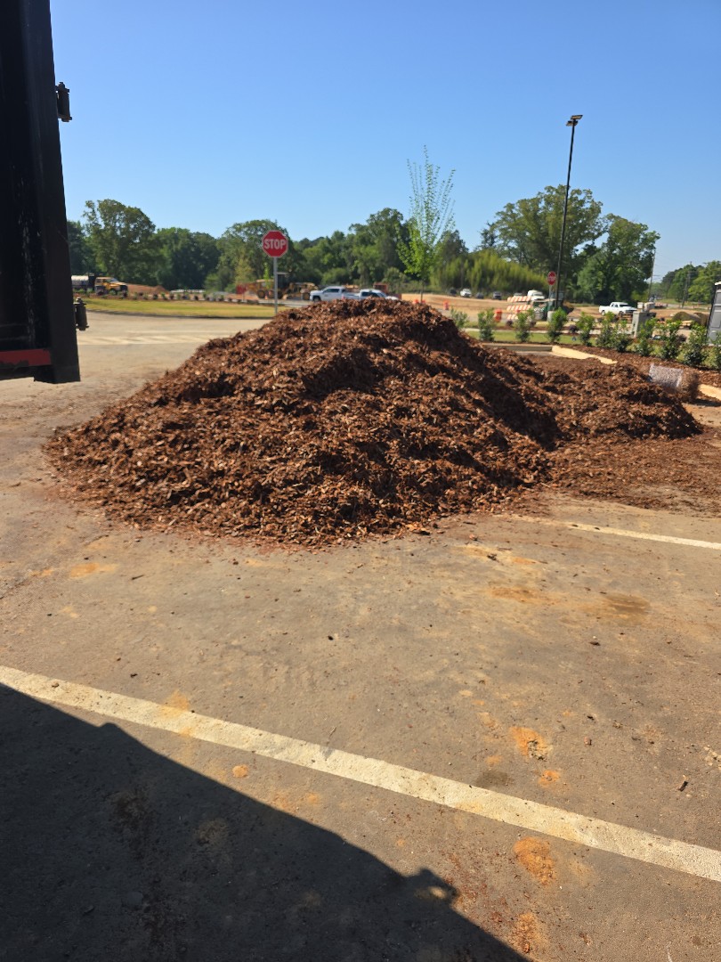 Pine Mulch Delivery