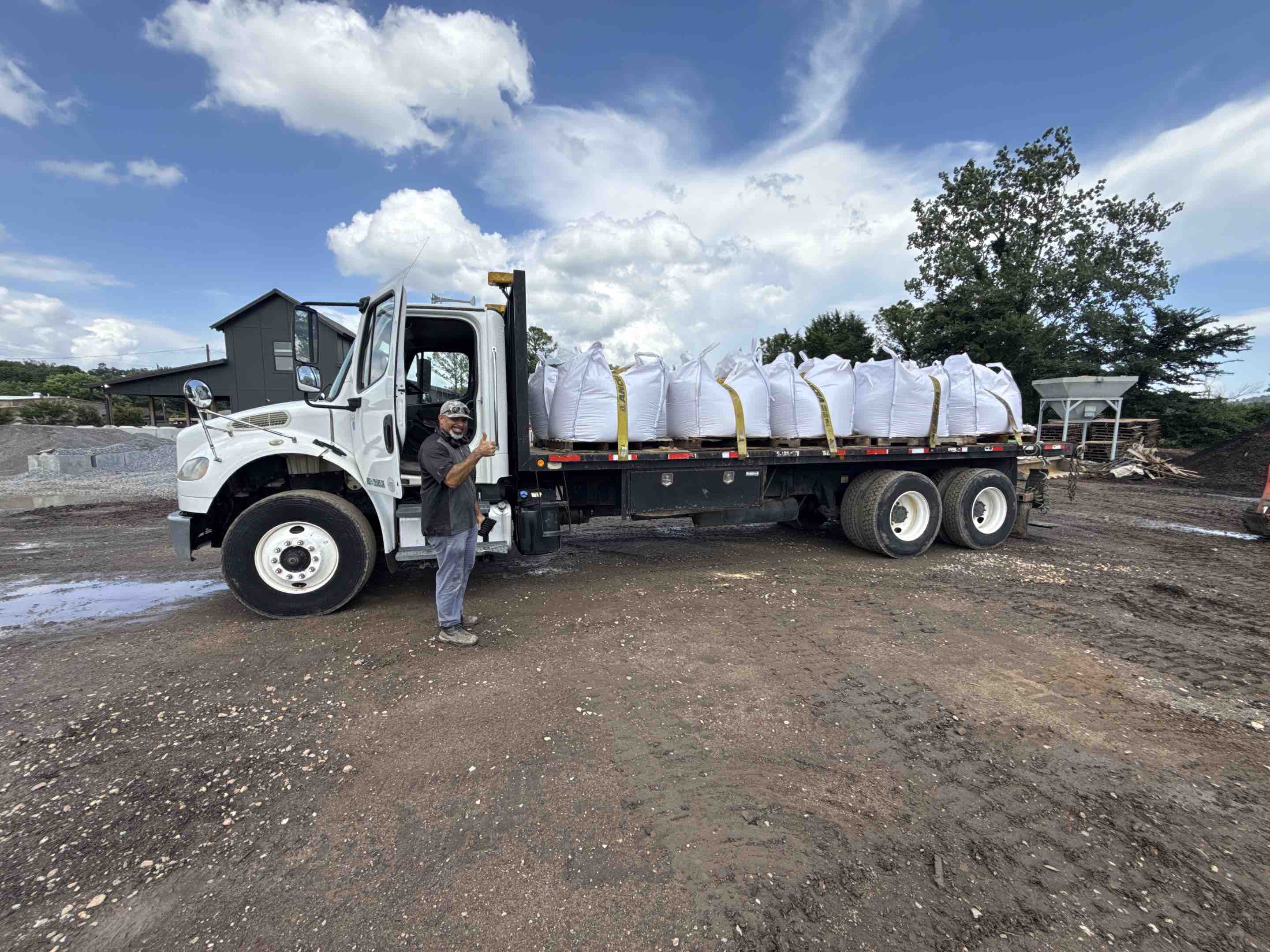 Sand delivery to Pelham 