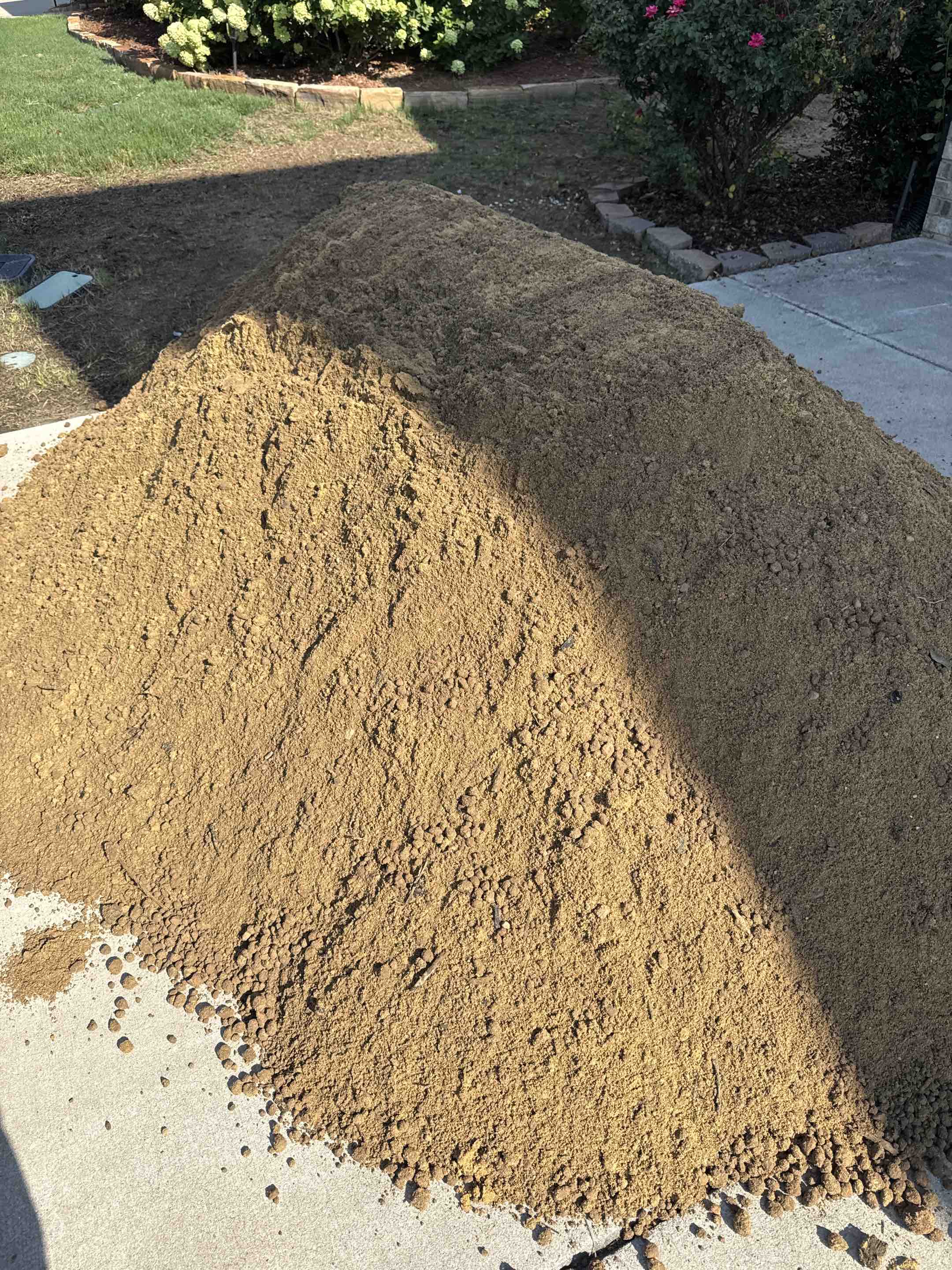 Topsoil sand mix to Pelham 
