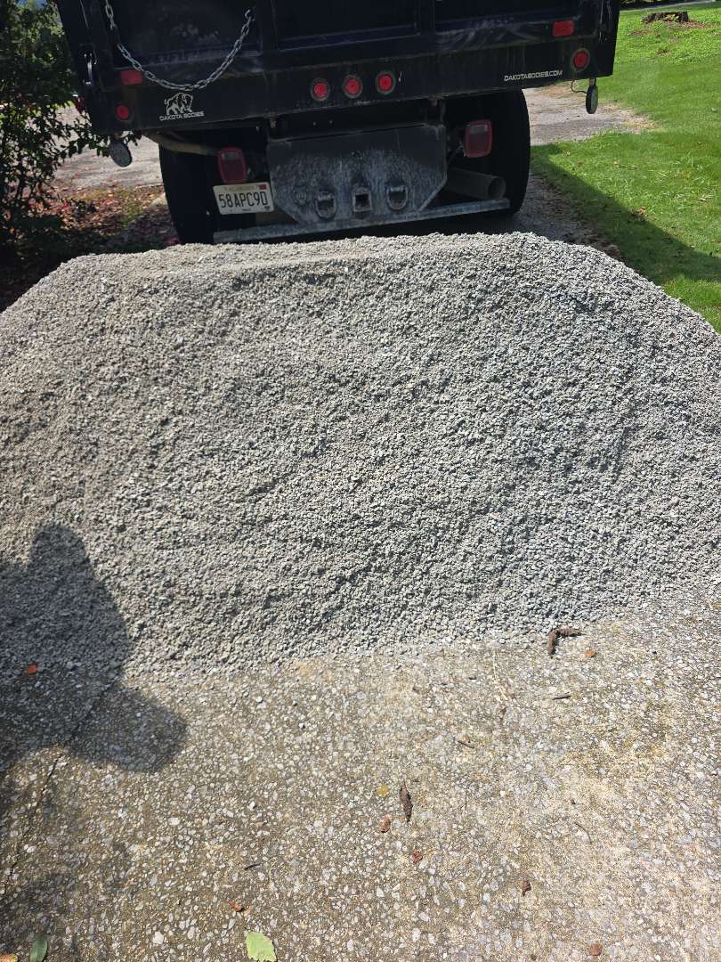8910 Gravel  Delivery
