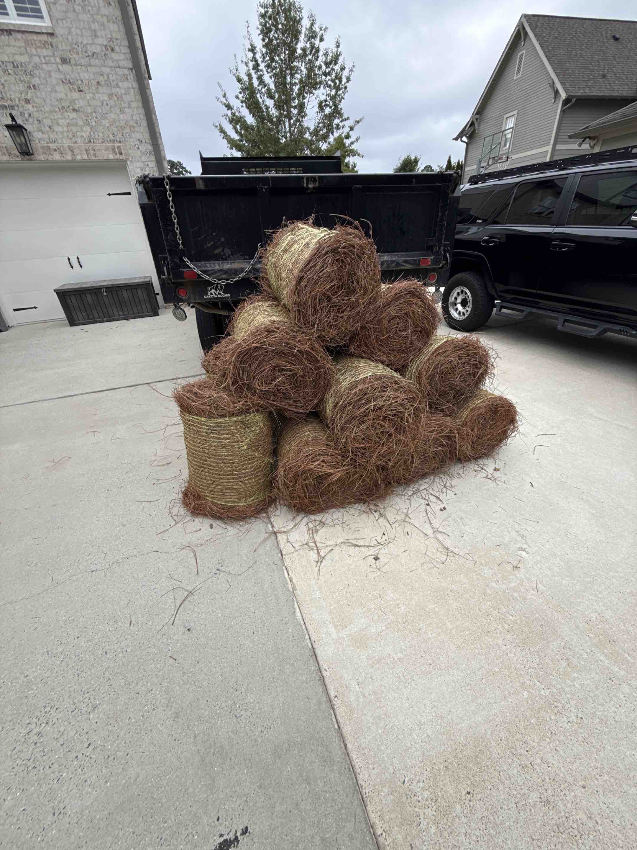 Pine straw delivery 