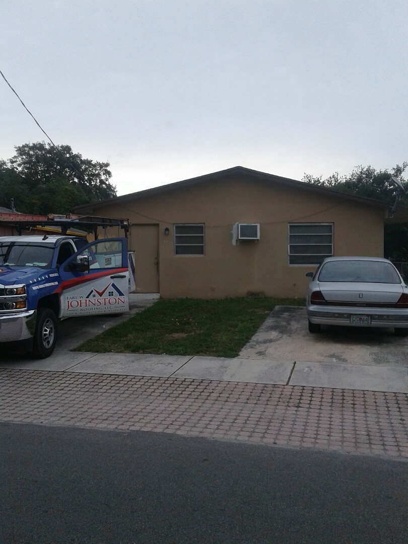 Dania Beach, FL - Roof shingle repair and fascia wood and soffit this repair is being done by Earl W Johnston roofing company Tony and Regis are you repair technicians Dania Beach, FL - Roof shingle repair and fascia wood and soffit this repair is being done by Earl W Johnston roofing company Tony and Regis are you repair technicians