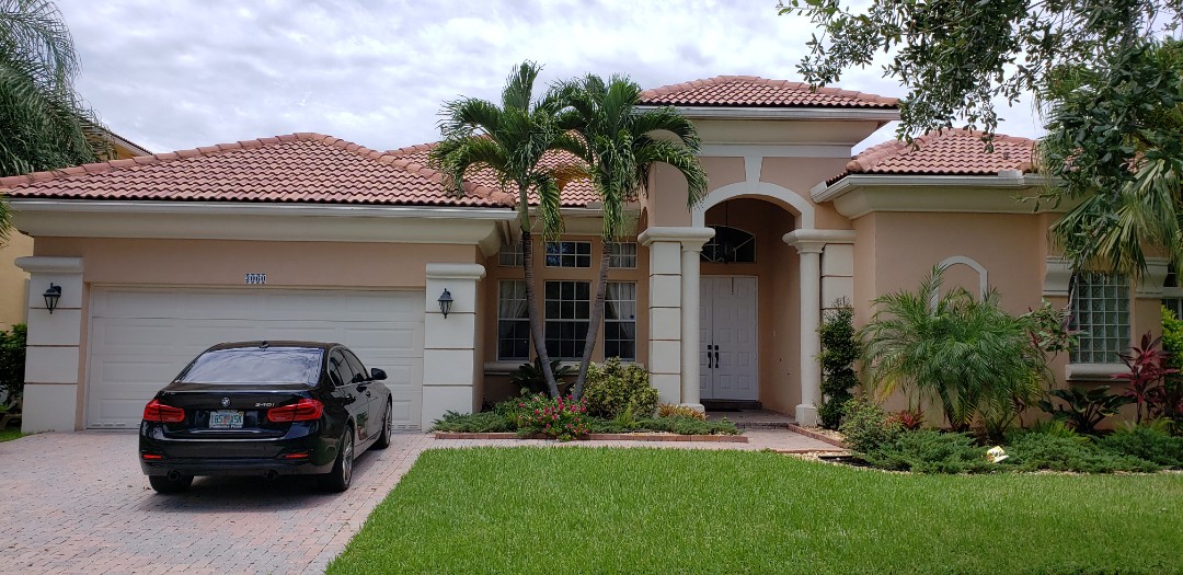 Tile roof leak repair estimate in Miramar, FL by Mike Wilde of Earl Johnston Roofing Tile roof leak repair estimate in Miramar, FL by Mike Wilde of Earl Johnston Roofing