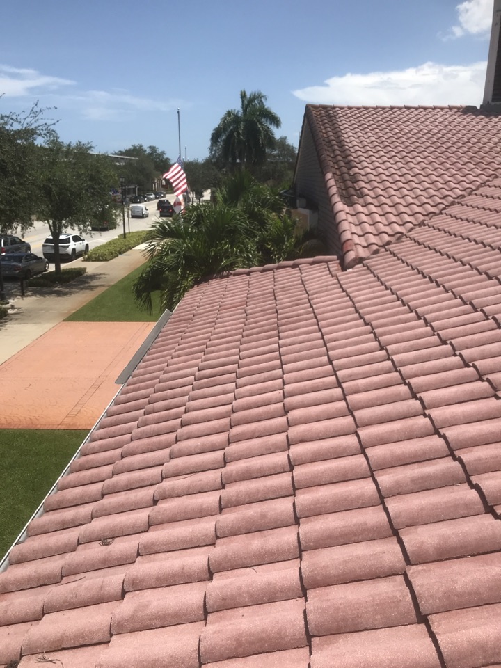 Miami Shores, FL - Estimating a roof repair in city of Miami Shores on the building department Miami Shores, FL - Estimating a roof repair in city of Miami Shores on the building department