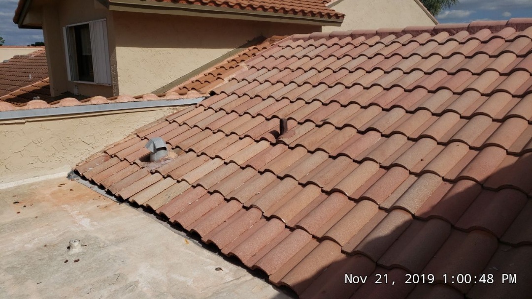 Weston, FL - Tile roof leak repair estimate in Weston,FL by Mike Wilde of Earl Johnston Roofing Weston, FL - Tile roof leak repair estimate in Weston,FL by Mike Wilde of Earl Johnston Roofing