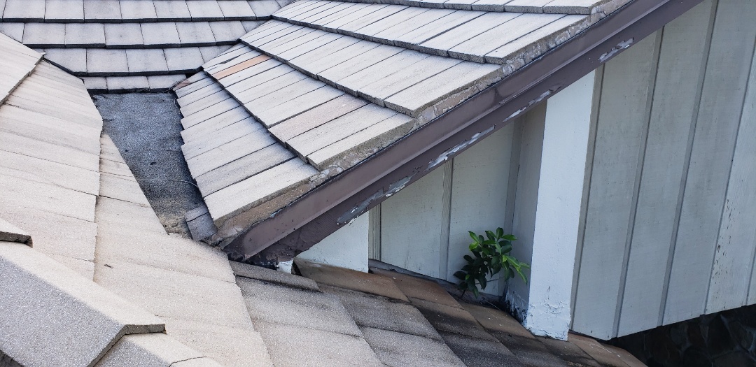 Plantation, FL - Tile roof leak repair estimate in Plantation, FL by Mike Wilde of Earl Johnston Roofing Plantation, FL - Tile roof leak repair estimate in Plantation, FL by Mike Wilde of Earl Johnston Roofing