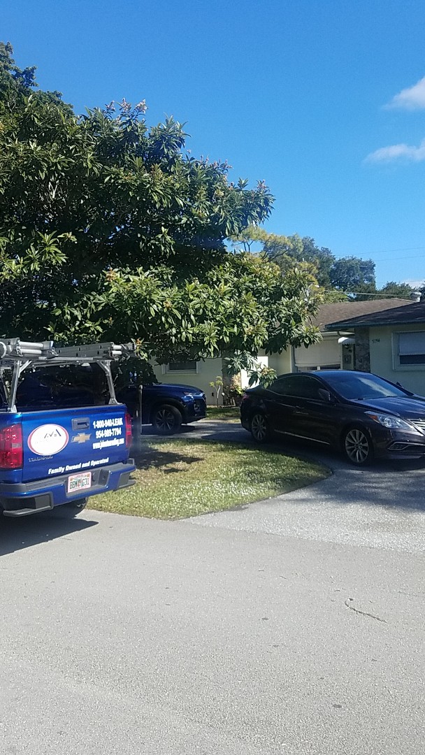 Tamarac, FL - Shingle roof leak repair estimate by Aj from Earl Johnston Roofing Company Tamarac, FL - Shingle roof leak repair estimate by Aj from Earl Johnston Roofing Company