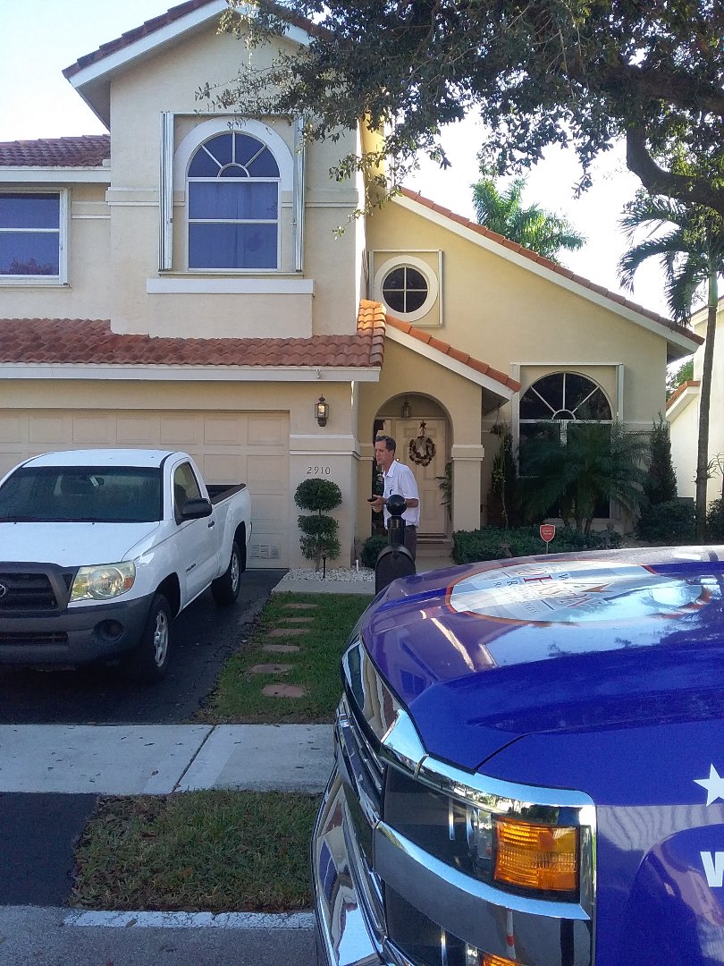 Margate, FL - Roof tile repair in the city of Margate Florida this repairs being done by Earl W Johnston roofing company Tony and Perry are you repair technicians Pizza Hut Lowell Margate, FL - Roof tile repair in the city of Margate Florida this repairs being done by Earl W Johnston roofing company Tony and Perry are you repair technicians Pizza Hut Lowell