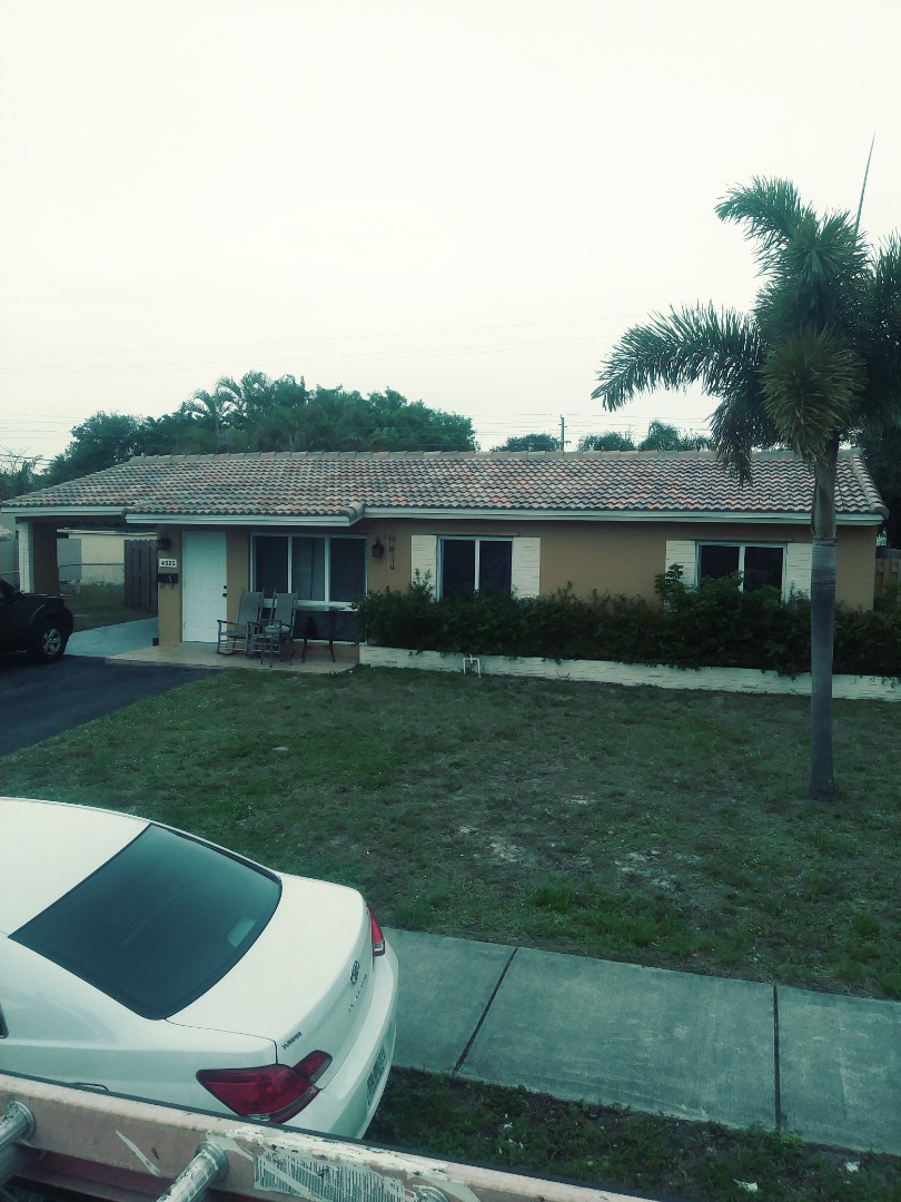 Fort Lauderdale, FL - Finished eagle Malibu concrete roof tile walnut creek blend by earl w Johnston roofing llc Fort Lauderdale, FL - Finished eagle Malibu concrete roof tile walnut creek blend by earl w Johnston roofing llc