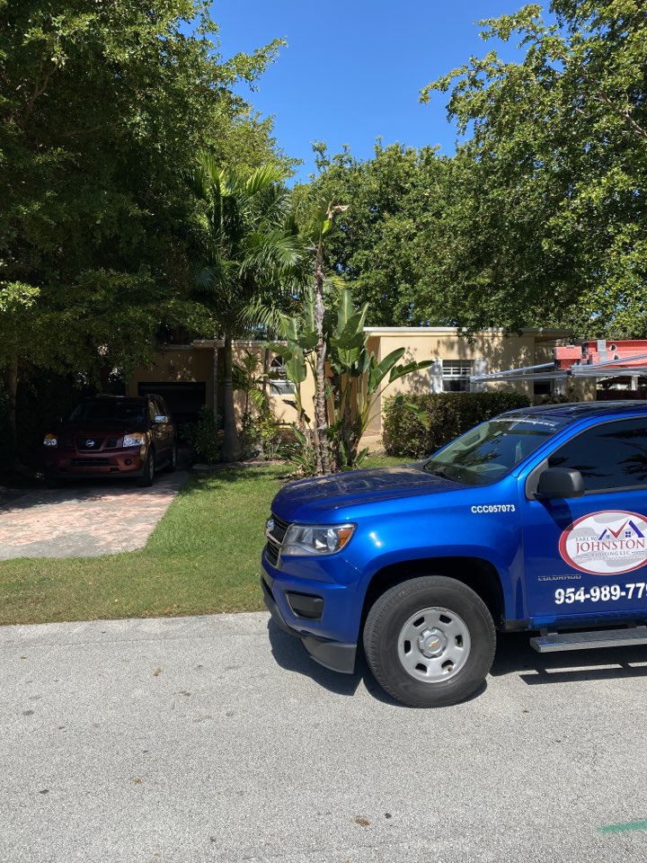 Sunny Isles Beach, FL - Repairing a GAF ever guard 060 TPO roof in Sunny Isles Florida Sunny Isles Beach, FL - Repairing a GAF ever guard 060 TPO roof in Sunny Isles Florida