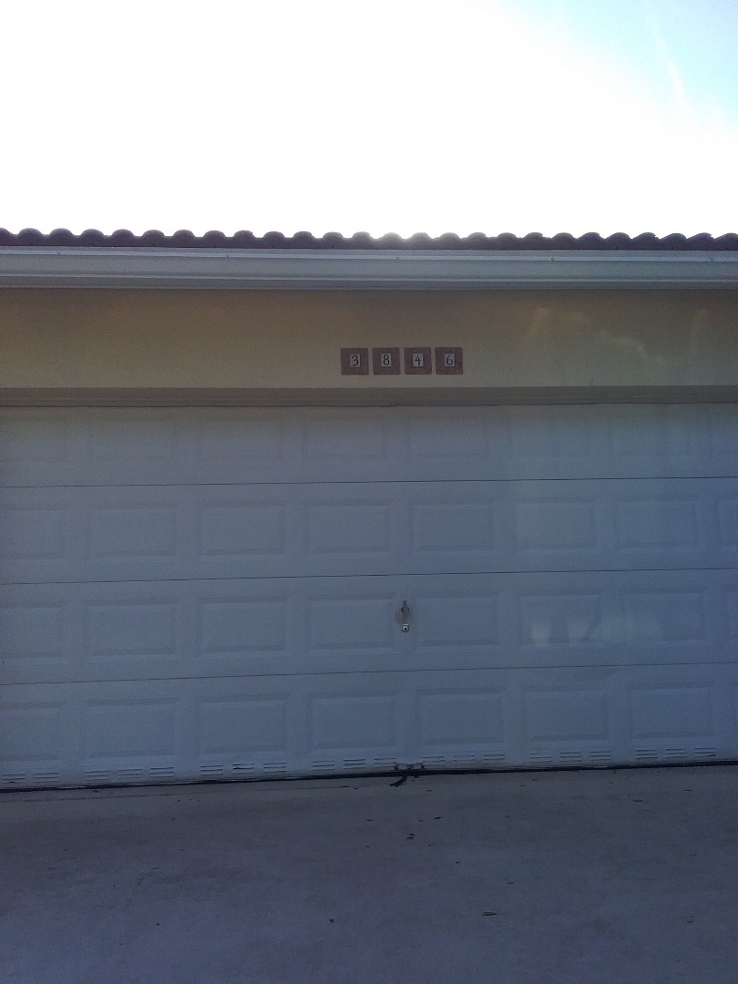 Coconut Creek, FL - Paint wood by oliver and Alexis from earl Johnston Roofing Coconut Creek, FL - Paint wood by oliver and Alexis from earl Johnston Roofing