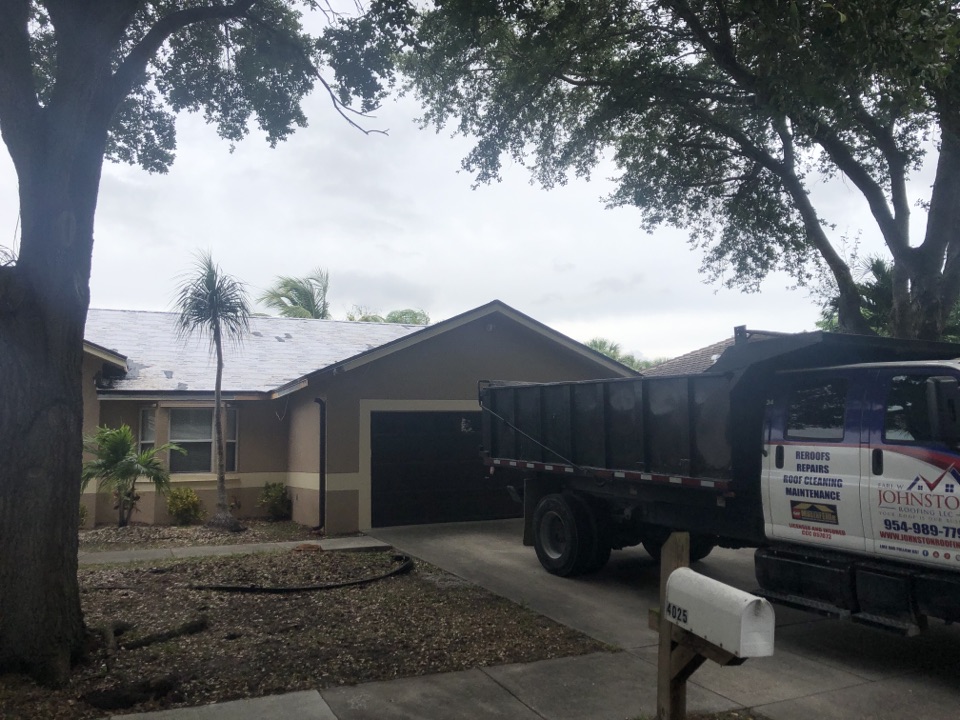 Coconut Creek, FL - Finish installing tag and stick in Coconut Creek Coconut Creek, FL - Finish installing tag and stick in Coconut Creek