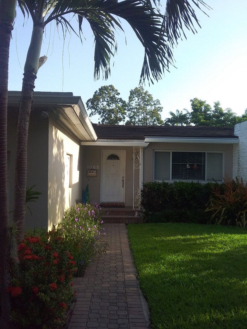 Miami Shores, FL - Repair tile roof by Oliver and Alexis from Earl W Johnston Roofing Miami Shores, FL - Repair tile roof by Oliver and Alexis from Earl W Johnston Roofing