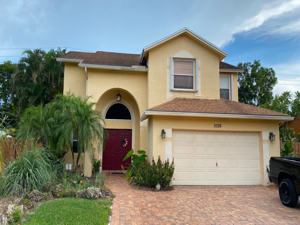 Shingle roof leak repair estimate in Davie, Fl by Mike Wilde of Earl Johnston Roofing Shingle roof leak repair estimate in Davie, Fl by Mike Wilde of Earl Johnston Roofing