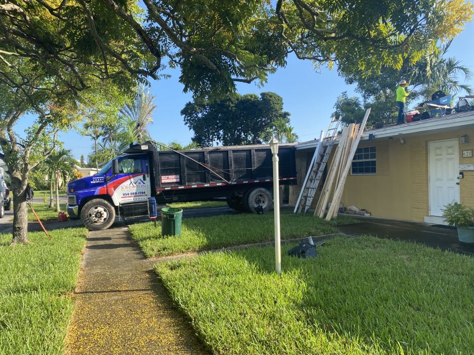Single and flat Reroof in Pembroke Pines Single and flat Reroof in Pembroke Pines