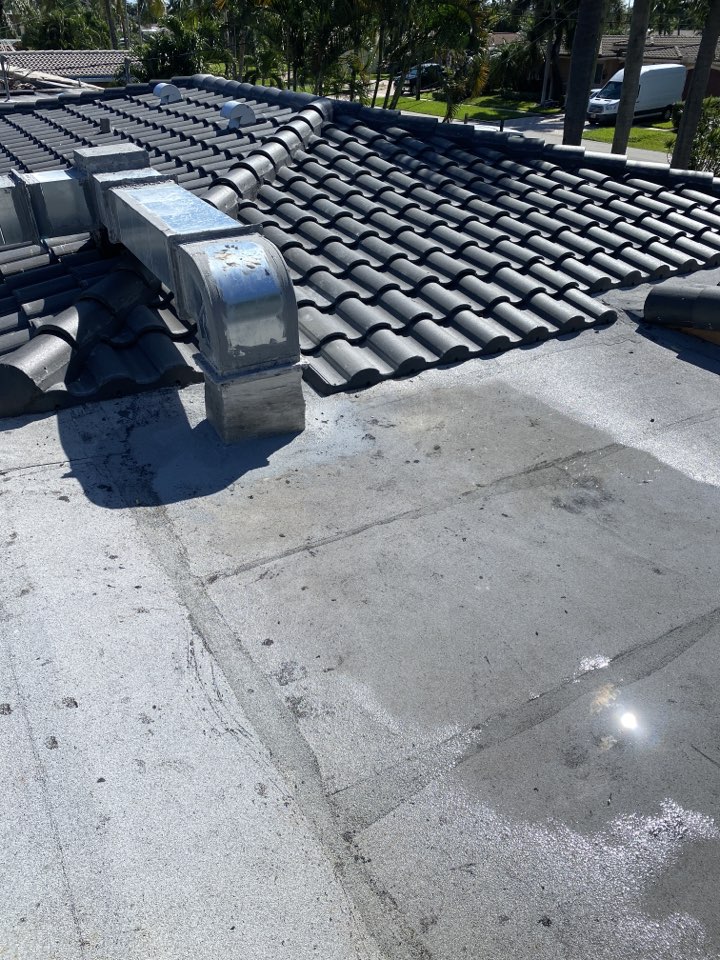 Pompano Beach, FL - Roof repair in Pompano Beach Pompano Beach, FL - Roof repair in Pompano Beach