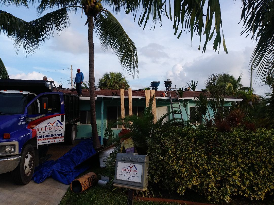 Pompano Beach, FL - Reroof shingle Pompano Pompano Beach, FL - Reroof shingle Pompano