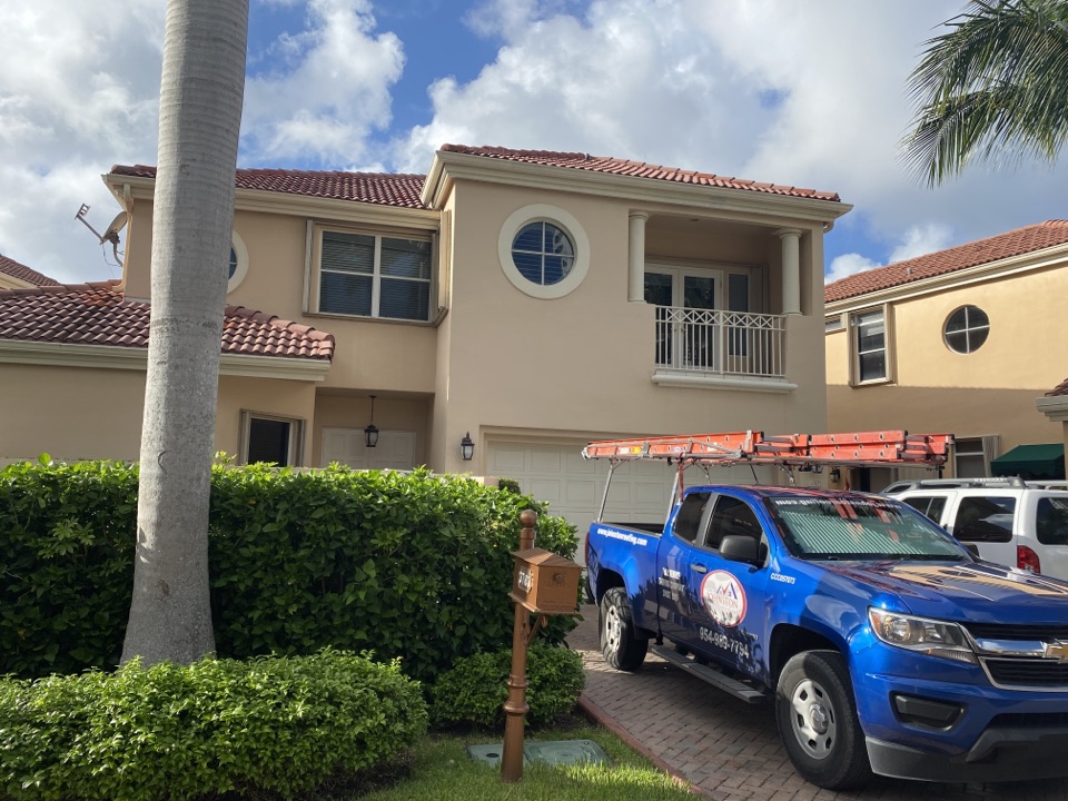 Aventura, FL - Concrete Tile ReRoof Estimate / Earl W Johnston Roofing / (954)-989-7794 / Eric Suarez / Se Habla Espanol Aventura, FL - Concrete Tile ReRoof Estimate / Earl W Johnston Roofing / (954)-989-7794 / Eric Suarez / Se Habla Espanol
