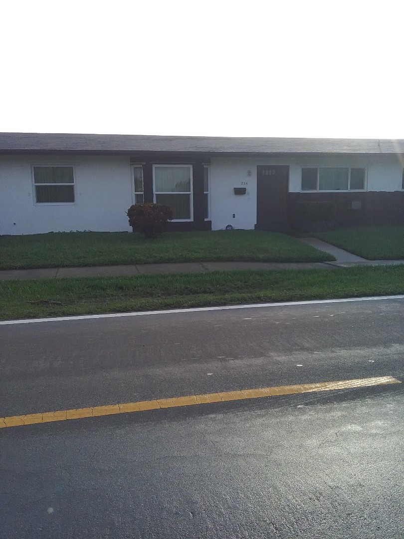 Tamarac, FL - Shingle repair in the city of Dania Beach Florida this repairs being done by Earl W Johnston roofing company Tony and Darnell audio repair technicians Tamarac, FL - Shingle repair in the city of Dania Beach Florida this repairs being done by Earl W Johnston roofing company Tony and Darnell audio repair technicians