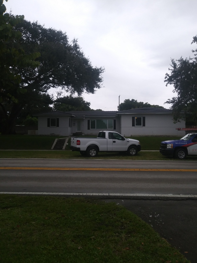 Miami Shores, FL - Finished boral Saxony900 slate concrete roof tile dark charcoal blend by earl w Johnston roofing Miami Shores, FL - Finished boral Saxony900 slate concrete roof tile dark charcoal blend by earl w Johnston roofing