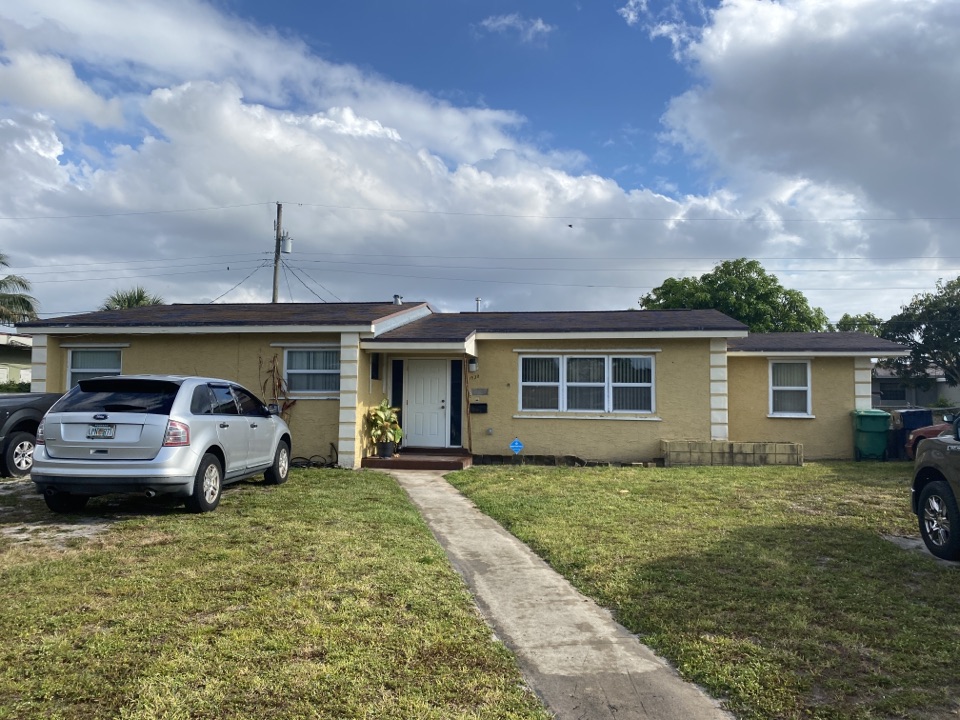 Miami Gardens, FL - Timberline HDZ Shingle & Flat ReRoof Estimate / Earl W Johnston Roofing / (954)-989-7794 / Eric Suarez / Se Habla Espanol Miami Gardens, FL - Timberline HDZ Shingle & Flat ReRoof Estimate / Earl W Johnston Roofing / (954)-989-7794 / Eric Suarez / Se Habla Espanol