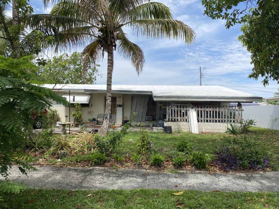 Timberline HDZ Shingle & Flat ReRoof Estimate / Earl W Johnston Roofing / (954)-989-7794 / Eric Suarez / Se Habla Espanol Timberline HDZ Shingle & Flat ReRoof Estimate / Earl W Johnston Roofing / (954)-989-7794 / Eric Suarez / Se Habla Espanol
