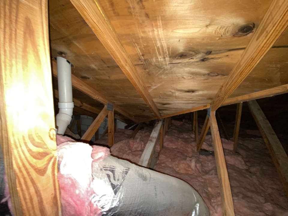 Tile roof leak repair estimate in Weston, AFL by Mike Wilde and Earl Johnston Roofing Tile roof leak repair estimate in Weston, AFL by Mike Wilde and Earl Johnston Roofing