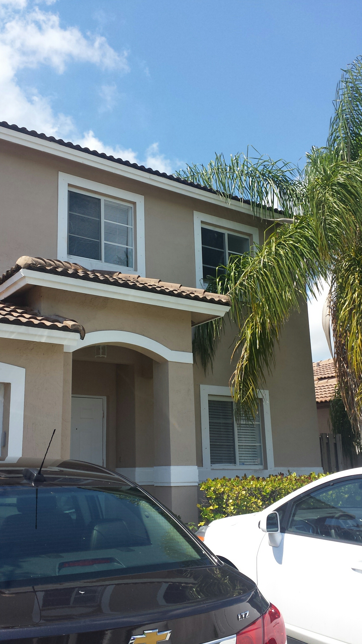 Cutler Bay, FL - Tile repair estimate at Cutler Bay Cutler Bay, FL - Tile repair estimate at Cutler Bay