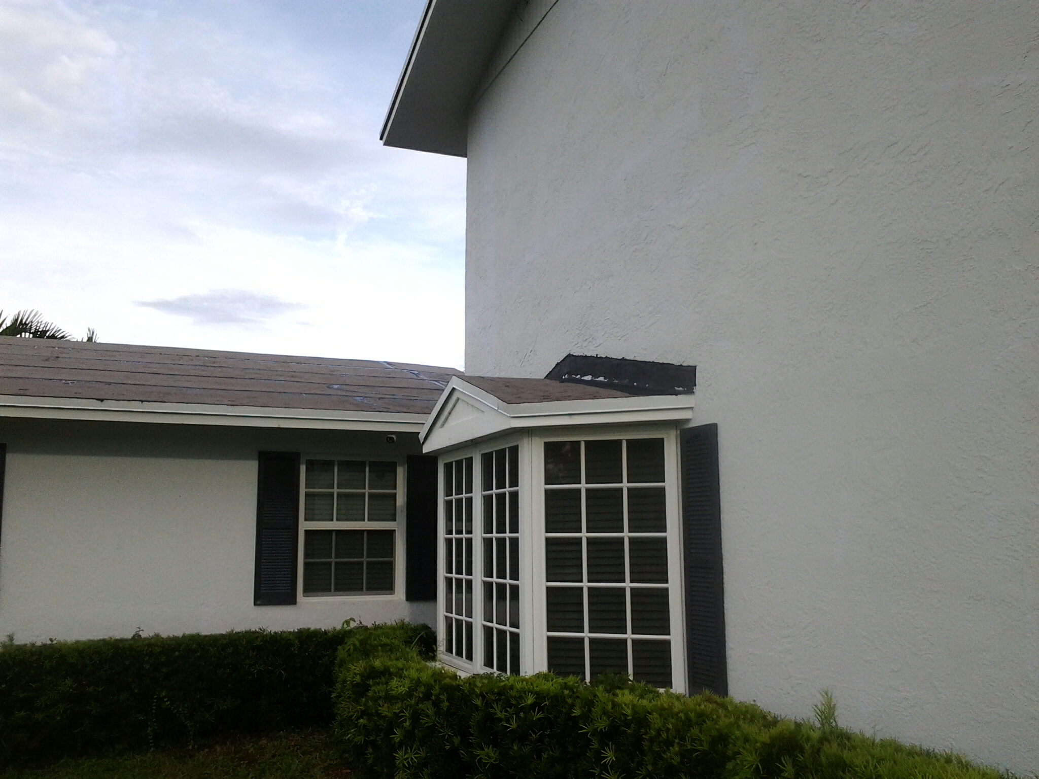 Aventura, FL - Roof detail in Davie Aventura, FL - Roof detail in Davie