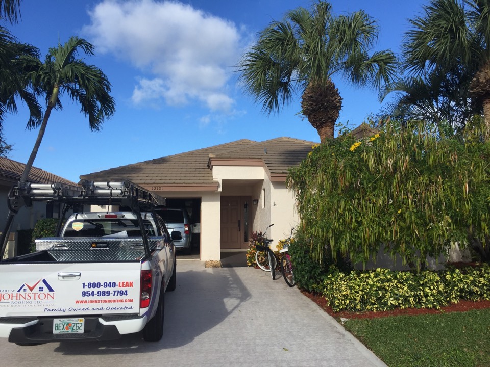 Boynton Beach, FL - Tile repair estimate in Boynton Beach Boynton Beach, FL - Tile repair estimate in Boynton Beach