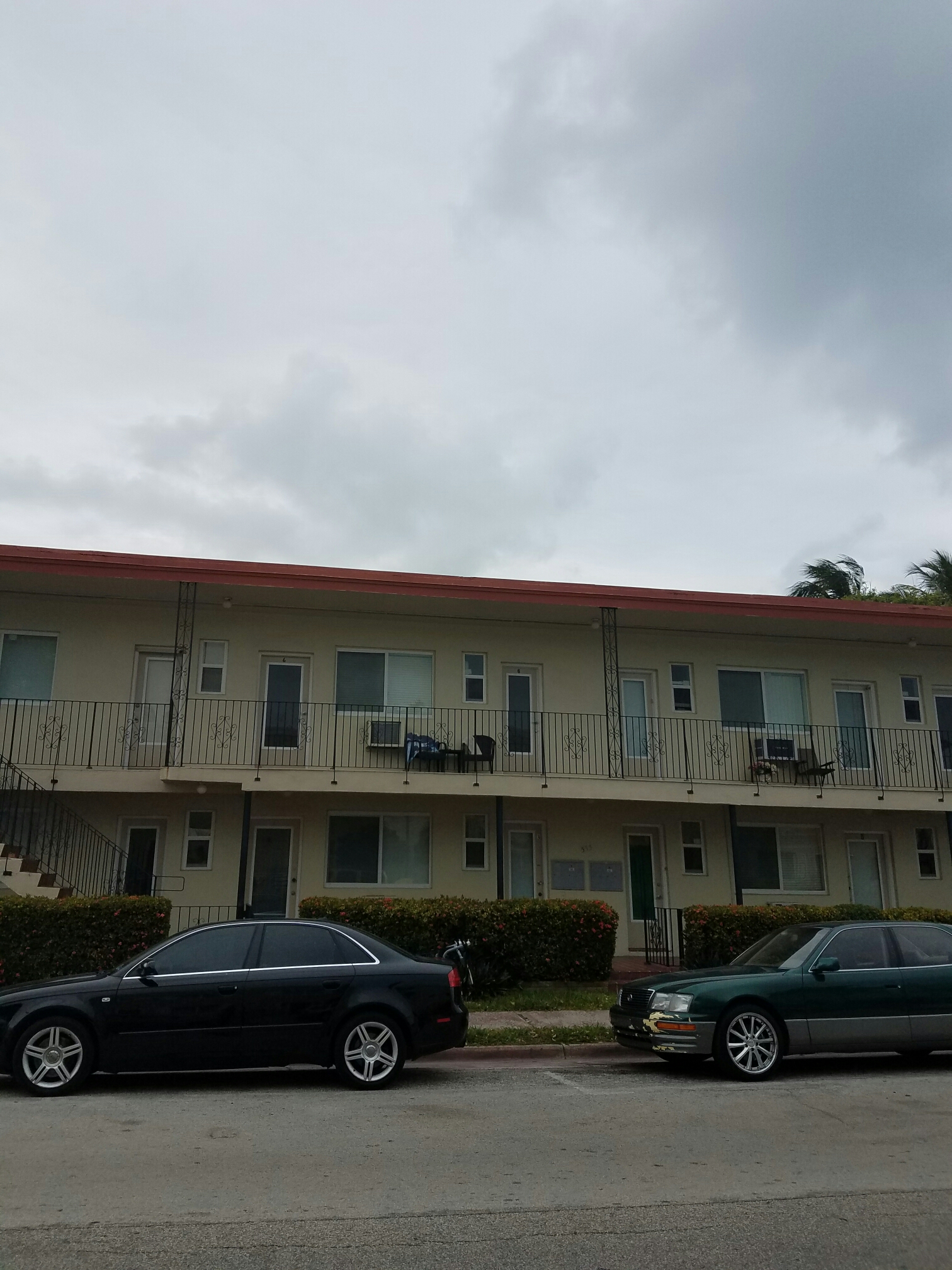 Miami Beach, FL - Flat re-roof estimate in Miami Beach Miami Beach, FL - Flat re-roof estimate in Miami Beach