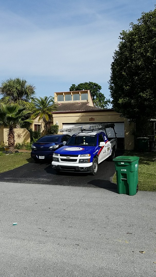 Tamarac, FL - Shingle reroof estimate by Earl Johnston Roofing Tamarac, FL - Shingle reroof estimate by Earl Johnston Roofing