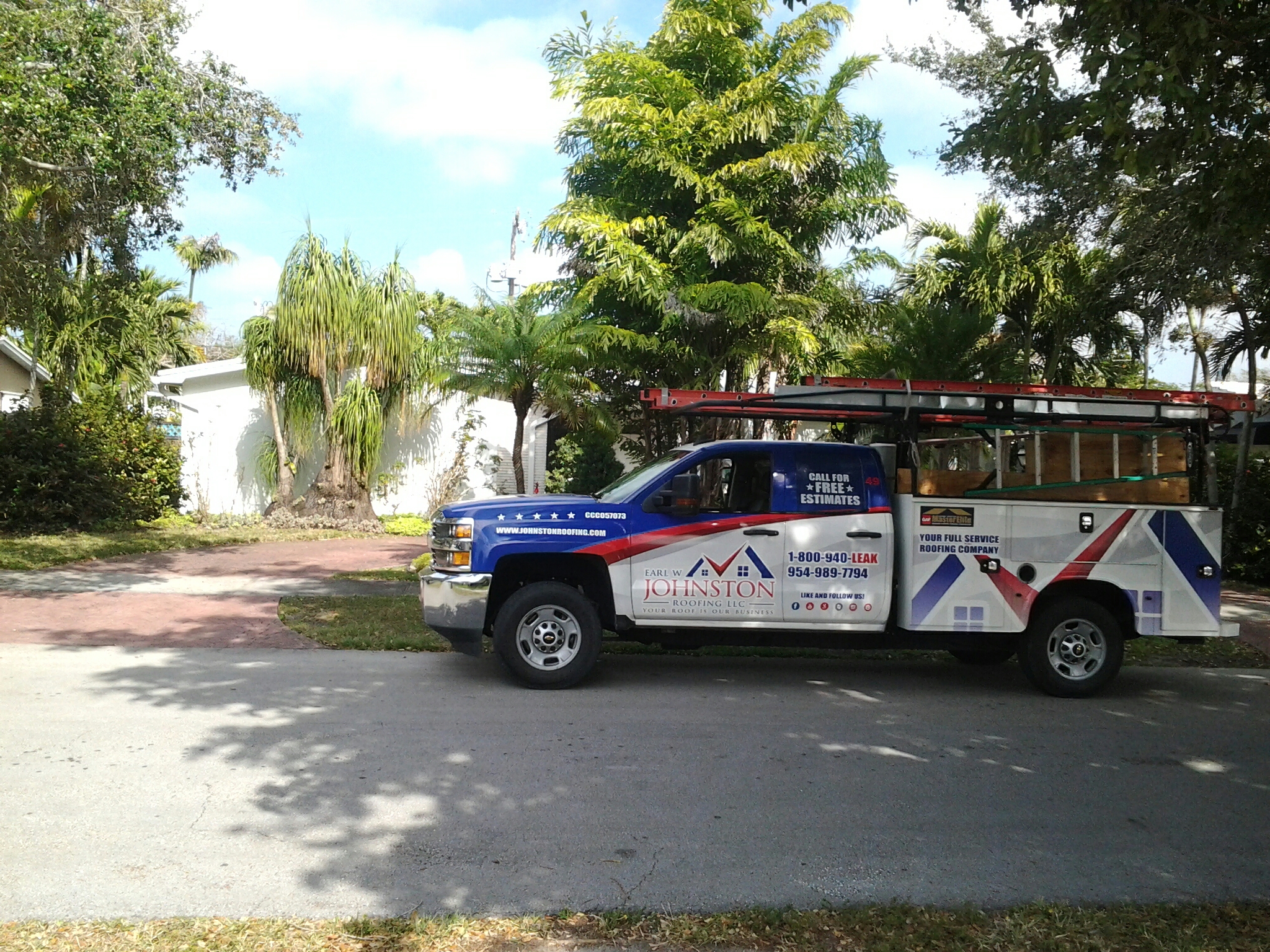 Bal Harbour, FL - Shingles roof repair in the city of miami fl this repair is being done by Earl w Johnston roofing company Jos? end Duane are you repair technicians Bal Harbour, FL - Shingles roof repair in the city of miami fl this repair is being done by Earl w Johnston roofing company Jos? end Duane are you repair technicians