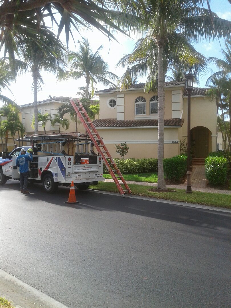 Aventura, FL - Tile roof repair in the City of Aventura Florida this repair is being done by Earl W Johnston company Tony and tavarres are your repair technicians Aventura, FL - Tile roof repair in the City of Aventura Florida this repair is being done by Earl W Johnston company Tony and tavarres are your repair technicians