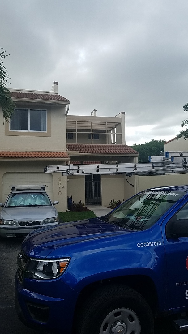 Doral, FL - Flat roof leak repair estimate by Earl Johnston Roofing Company Doral, FL - Flat roof leak repair estimate by Earl Johnston Roofing Company